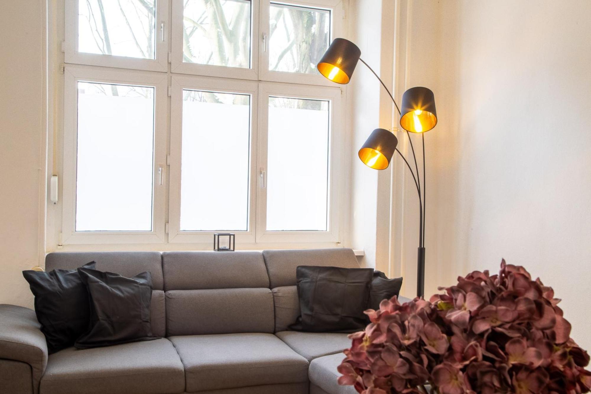 Apartamento Massagesessel, King-Sized Bed, Billardtisch, 2 Couches Berlín Exterior foto