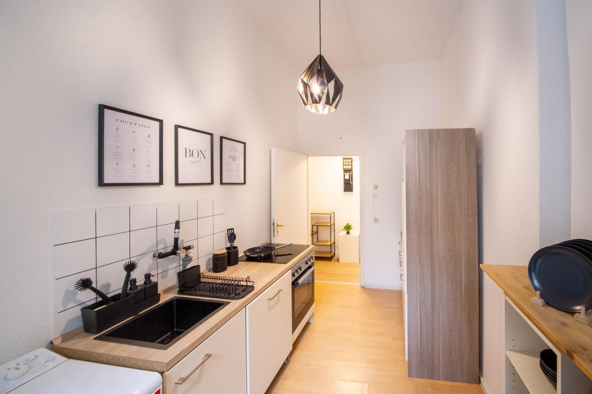 Apartamento Massagesessel, King-Sized Bed, Billardtisch, 2 Couches Berlín Exterior foto